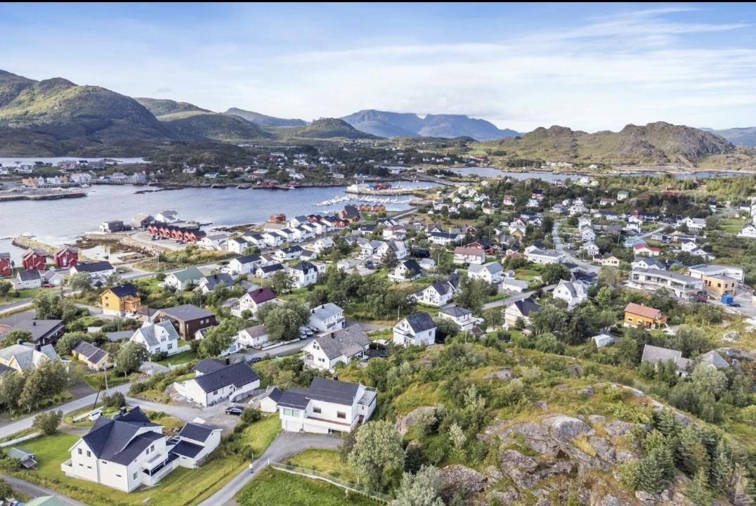 Your Place To Stay In Lofoten At Our Family House! Ballstad Dış mekan fotoğraf